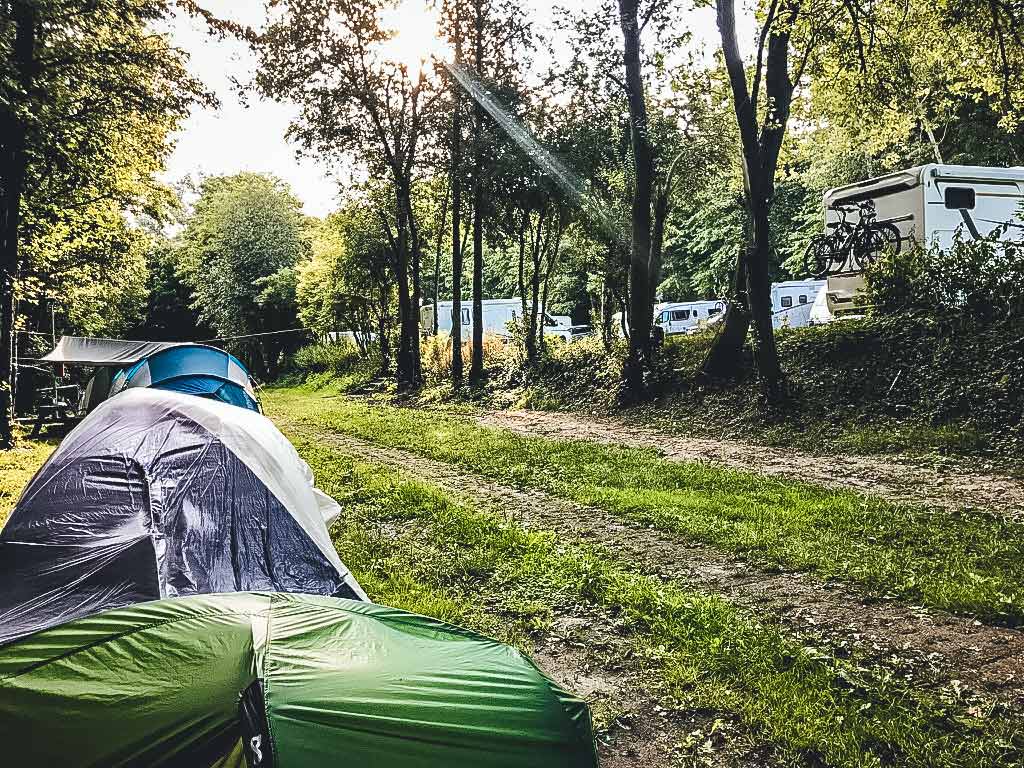 Campingplätze sind in Polen weit verbreitet