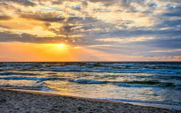 Dziwnów & Dziwnówek – Strand, Natur & Tipps für deinen Urlaub