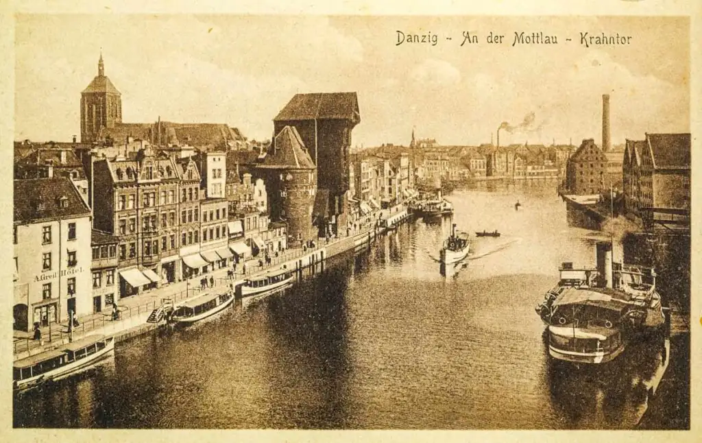 Alte Postkarte mit dem Krantor als Teil der Danzig Geschichte