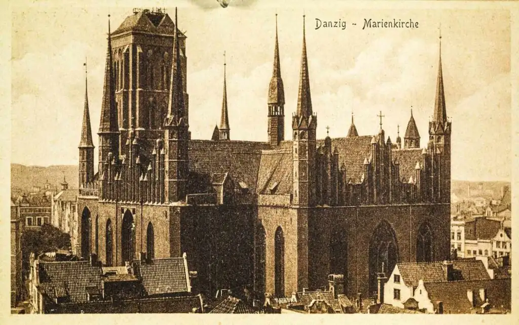Marienkirche in Danzig als Teil der Stadtgeschichte und Backsteingotik